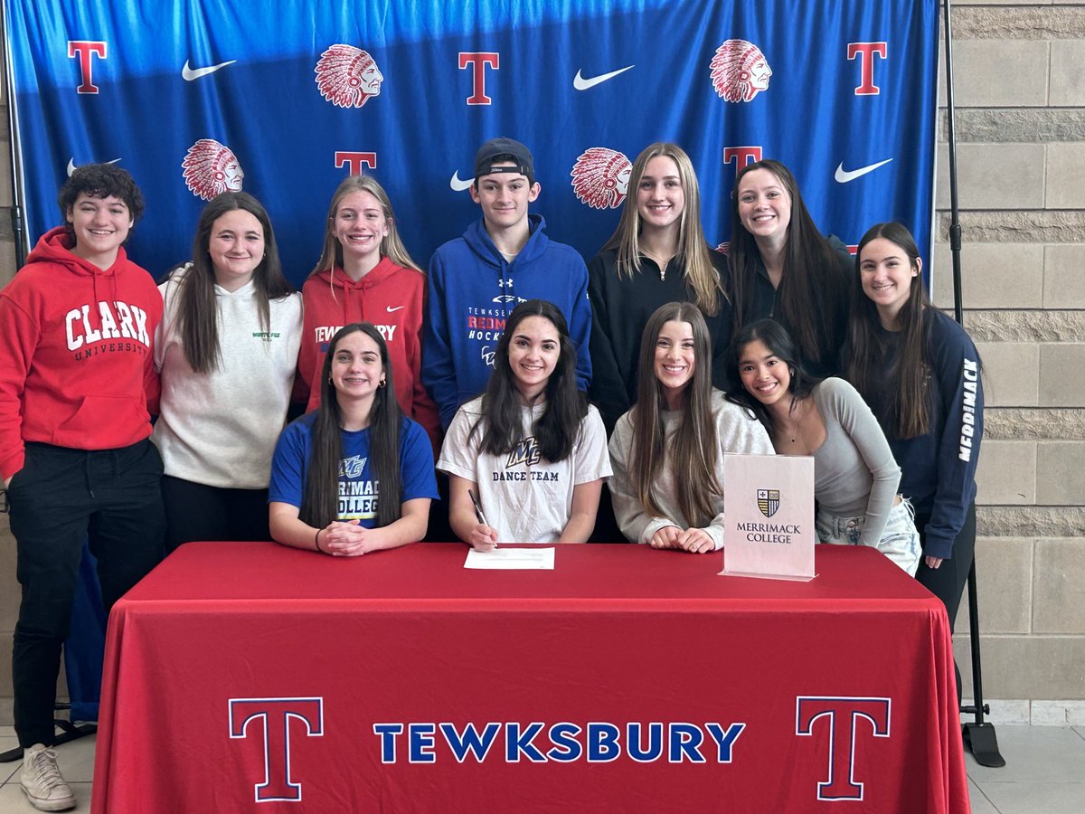 TMHS_Athletics's tweet photo. Kiera Frechette with Coach Winn and Teammates and Friends https://t.co/mur34dBan2