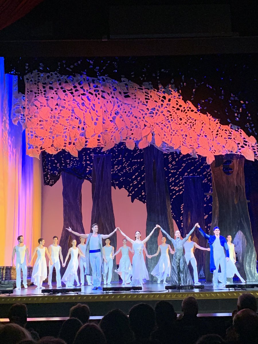 Three Bartók ballets with a rich history <a href="/OperaBudapest/">HungarianStateOpera</a> premiered this weekend in strikingly different productions. Here’s my review <a href="/bachtrack/">Bachtrack</a> bachtrack.com/review-dancetr…