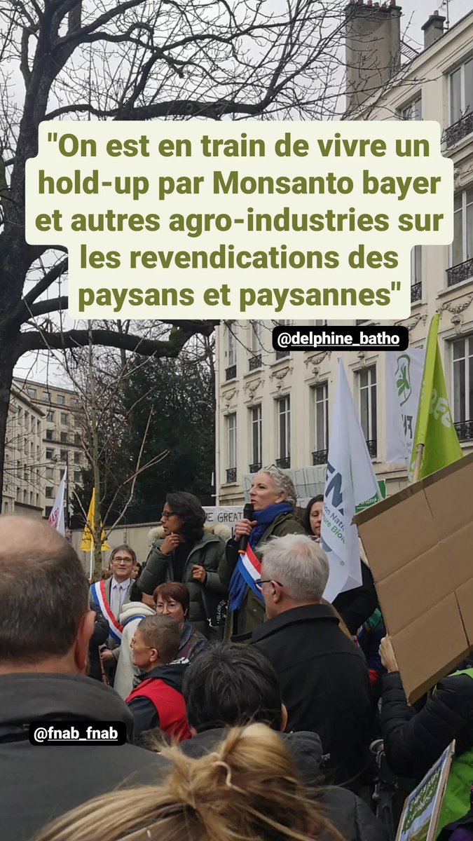 En direct de la mobilisation devant l'assemblée "on est en train de vivre un holdup par Monsanto bayer et autres industries sur les revendications des paysan.nes"
<a href="/fnab_bio/">FNAB</a>
⁩ #agriculture #crise agricole #bio ⁦
<a href="/delphinebatho/">Delphine Batho</a>