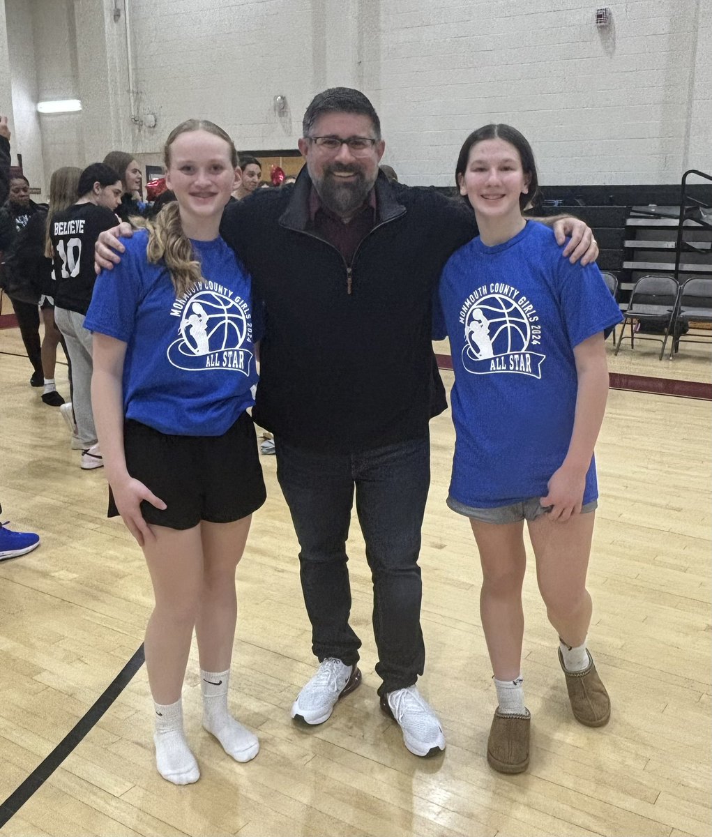 MCGBL All-Star Game highlights:
1) Watching <a href="/MarlboroMem/">Marlboro Memorial MS</a> &amp; <a href="/MarlboroMiddle/">Marlboro Middle School</a> compete together instead of against each other
2) Experiencing 3yrs of hard work by 2 fantastic young ladies pay out w/AllStar nominations
3) Getting to MC the event w/arena music &amp; commentary #humblebrag