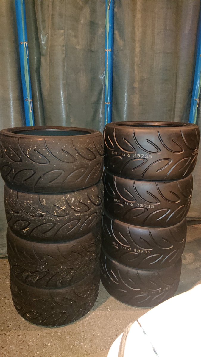 日曜の幸田に向けて準備
Y村さんから応援(プレッシャーw)を受けてきたので新品投入
正直まだタイムの手応えがないのでどこまでいけるか分からんけど…
気合いで頑張るw