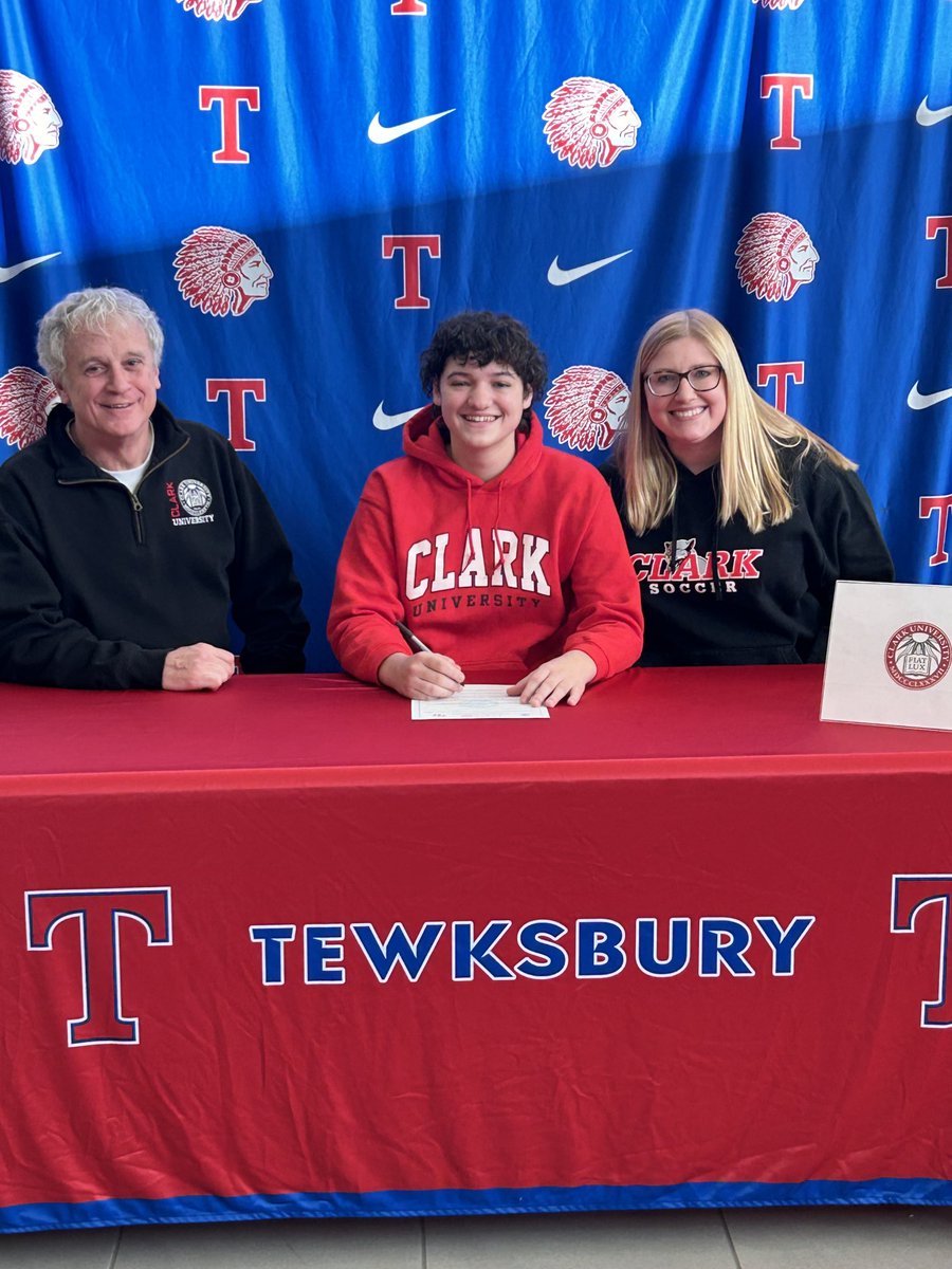 TMHS_Athletics's tweet photo. Avery Della Piana with a couple of Clark Grads….. Mr.Brigida and Ms. Ring https://t.co/GsZamW2kVe