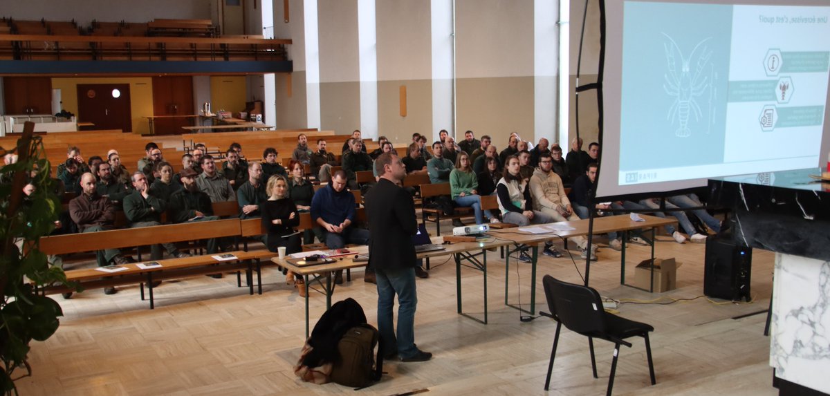 LIFEriparias's tweet image. Training sessions are underway! 🚀
Fantastic training session on #managing #invasive alien #crayfish with the Nature and Forestry Department. Theory plus hands-on experience equals progress!💫Thanks to all participants 🙌