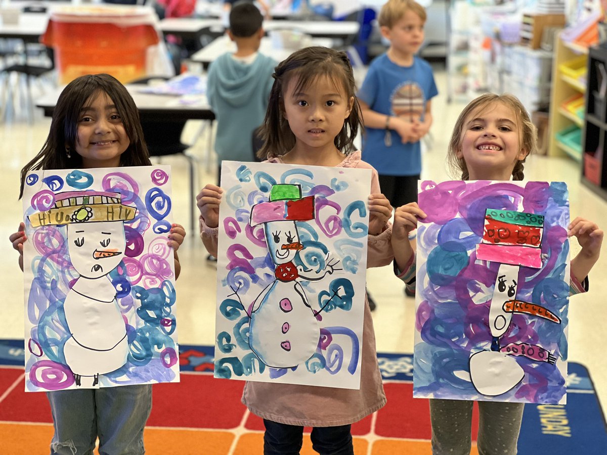 MrsSims7's tweet image. Kindergarten Emotional Snowmen are the cutest! @RiverRidgeElem