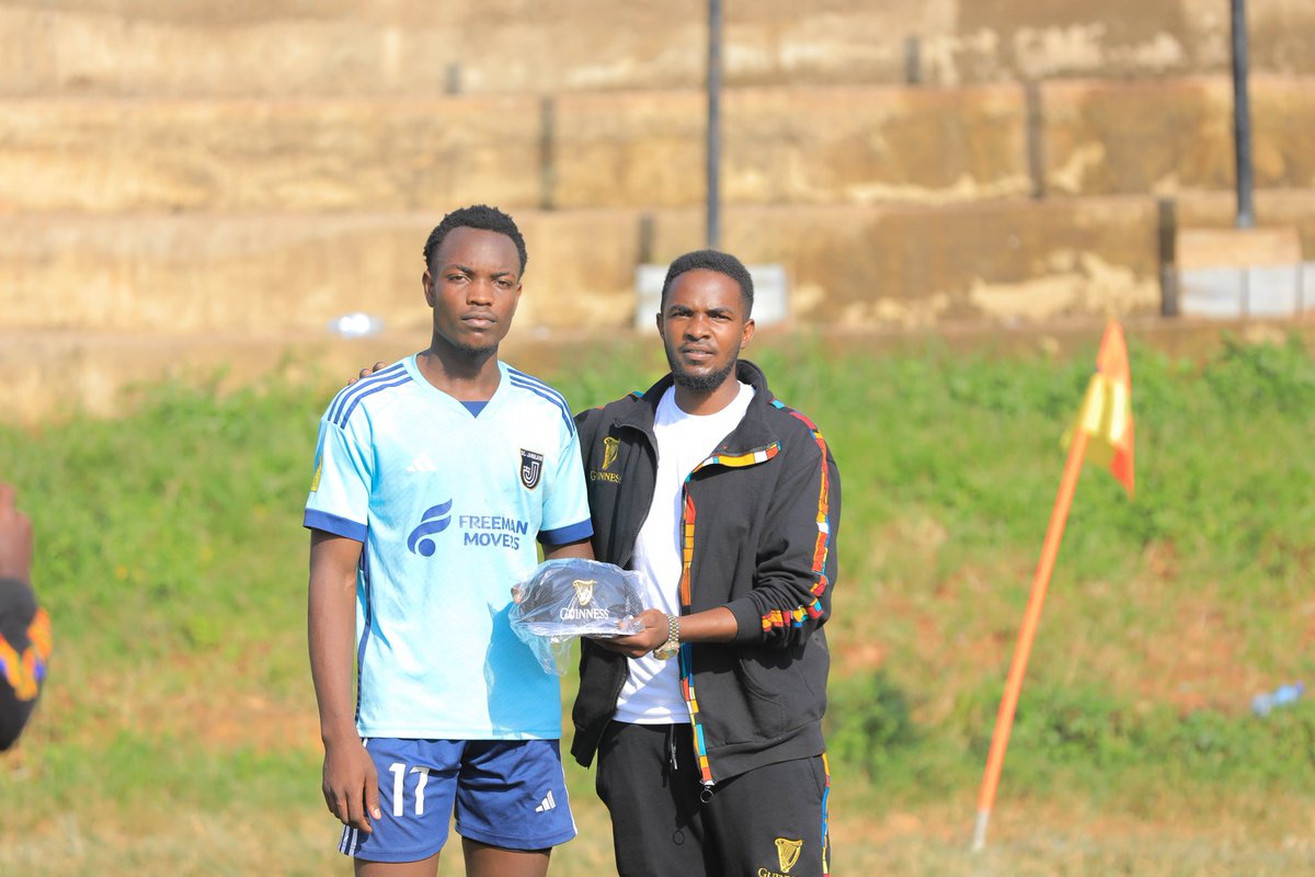 SC_Jabulani's tweet photo. A proper team performance last Sunday as it ended with an 8-1 score against our elders @Kashoro_FC .
@romfield10 netting 6 goals to lead the NLLIV top scorer chats for the first time this season. 👏
#Road2Kigali
#NLLIV https://t.co/XFLhV6Dggi