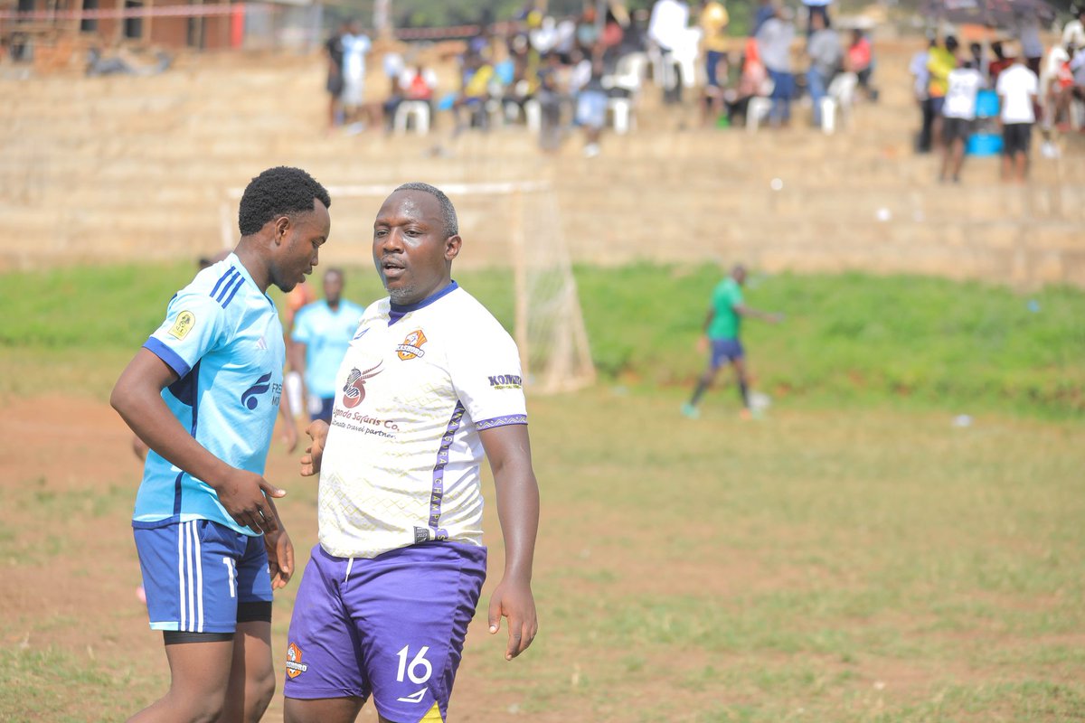 SC_Jabulani's tweet photo. A proper team performance last Sunday as it ended with an 8-1 score against our elders @Kashoro_FC .
@romfield10 netting 6 goals to lead the NLLIV top scorer chats for the first time this season. 👏
#Road2Kigali
#NLLIV https://t.co/XFLhV6Dggi