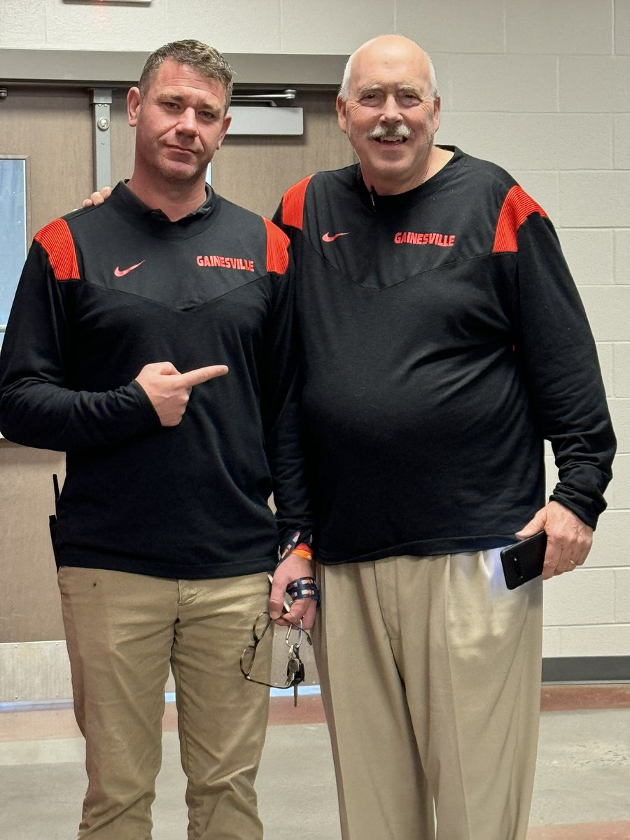 Go Red Elephants tweet media