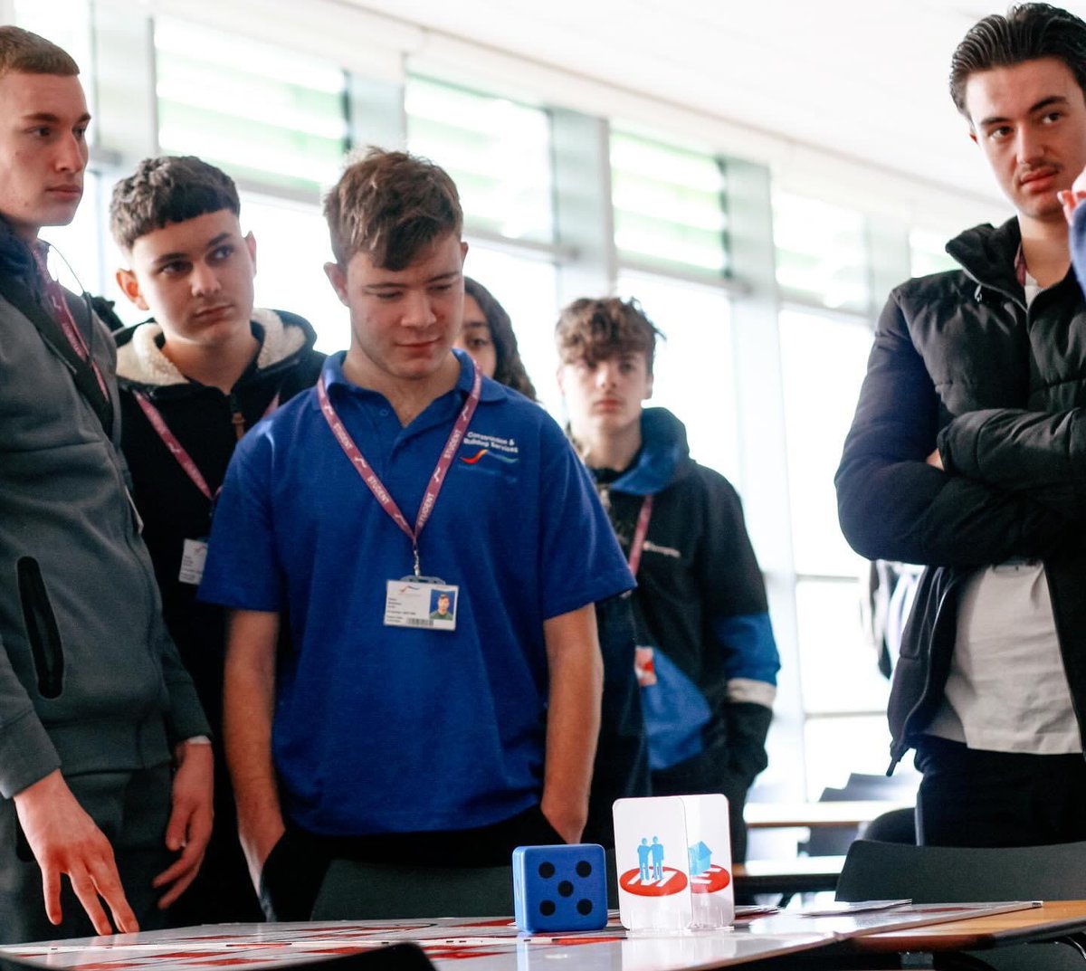 Repairs and Maintenance company Mears, visited Thurrock College today to talk to students about the advantages of apprenticeships and play some games. Current apprentice at Mears, Riley spoke to students about his experiences and why they should consider going down that path.