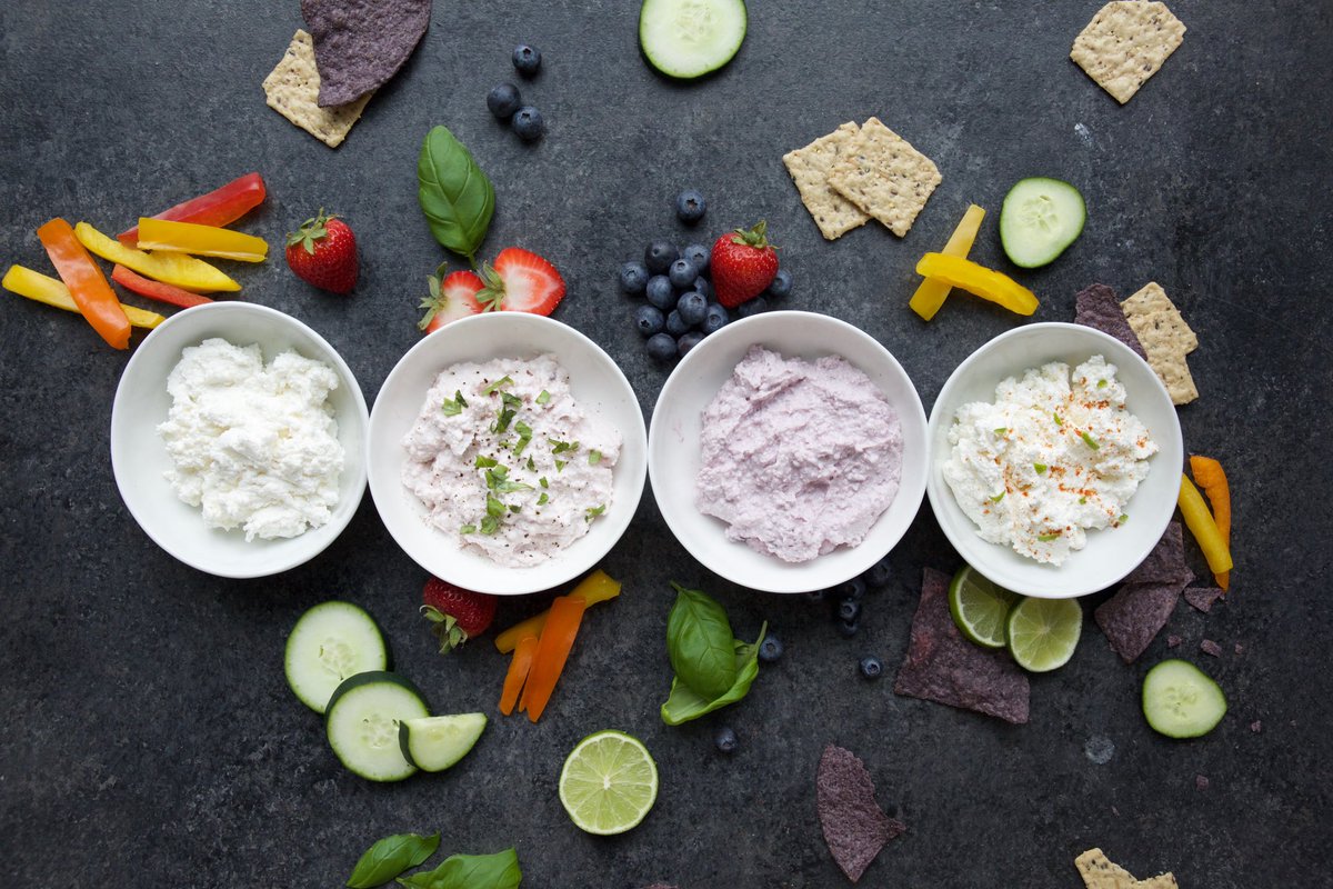 LifewayOat's tweet photo. Our WonderLust Farmer Cheese spread is a selection of sweet and savory dips made with Lifeway Oat and Lifeway Farmer cheese. Just mix them up and pair with your favorite veggies for a probiotic snack that will satisfy any craving 🥰 https://t.co/6iavMFQd5Q