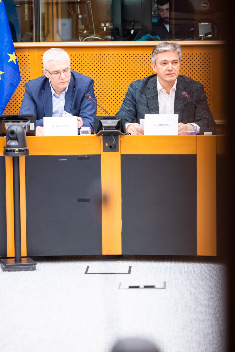 JarubasAdam's tweet photo. 🇪🇺💊I am grateful to all stakeholders for the open dialogue at the round table, halfway through the EP negotiations of the largest in 20 years reforms of #PharmaceuticalPackage and at the beginning of EU meassures addressing critical medicines shortages
➡️https://t.co/7GcL9sCBJV https://t.co/geXoV2Ieop
