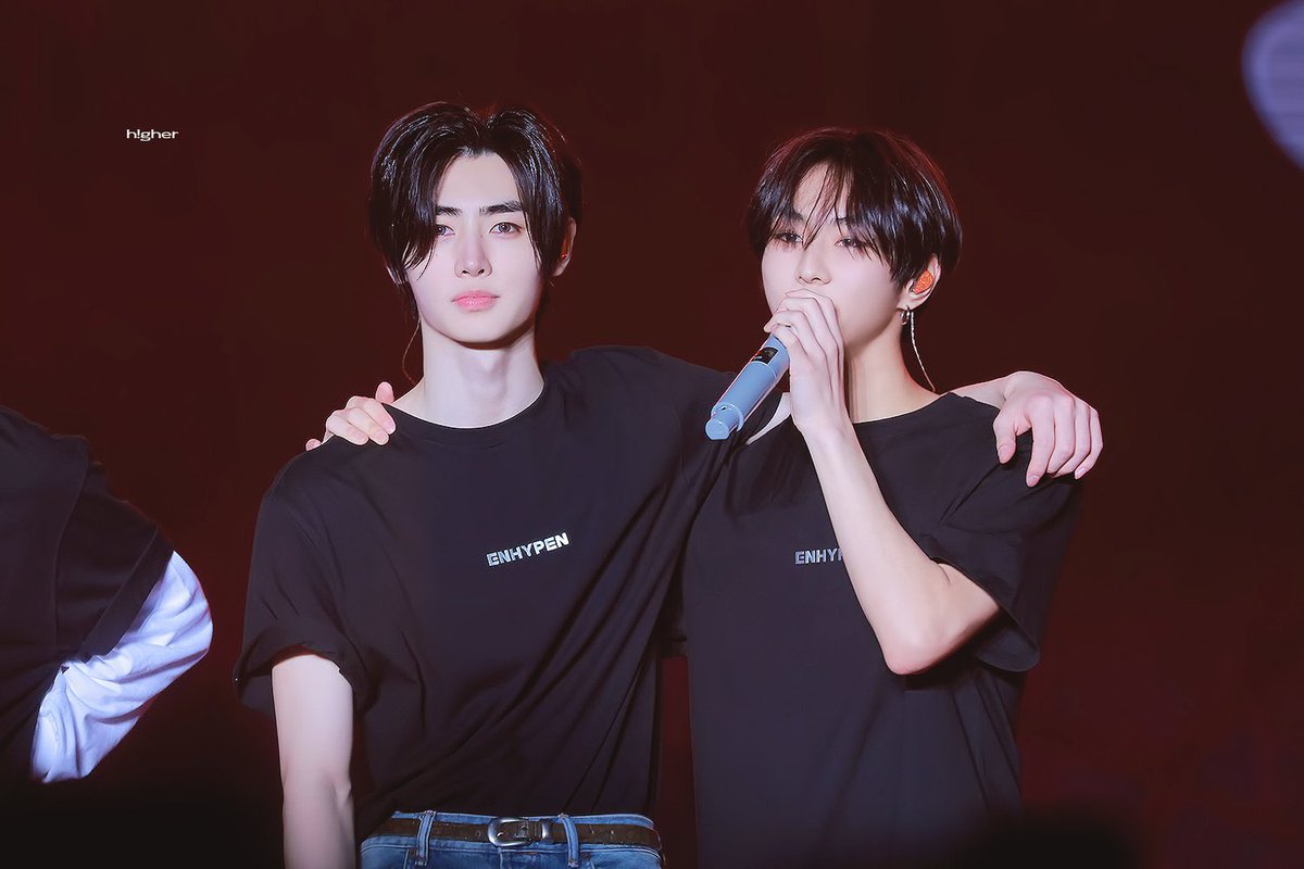 no context hoonwon (@nocontexthwon) on Twitter photo 