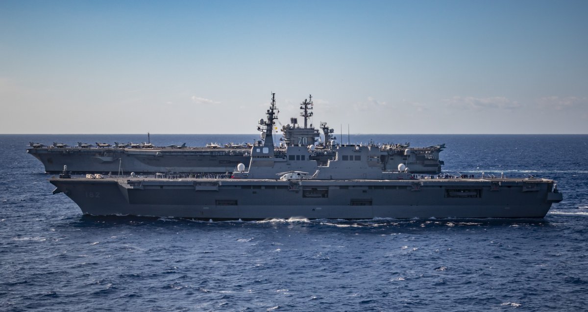 🇺🇸🤝🇯🇵 Sailing hand in hand

The @jmsdf_pao_eng helicopter destroyer JS Ise (DDH 182), front, and the Nimitz-class aircraft carrier @CVN70 steam in formation during a recent exercise to advance combined readiness.