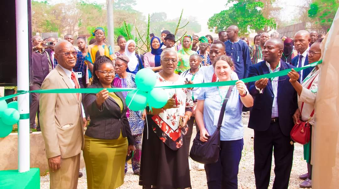 BayFOR_UEB's tweet photo. The yearly General Assembly of #INCiTiS-FOOD takes place from 5th to 9th Feb in Nigeria with a fantastic start to the week at the opening ceremony of the Living Lab Training Centre at the #University of Ibadan
#IFGA2024 @INCiTiSFOOD https://t.co/WjGVWiujLE
