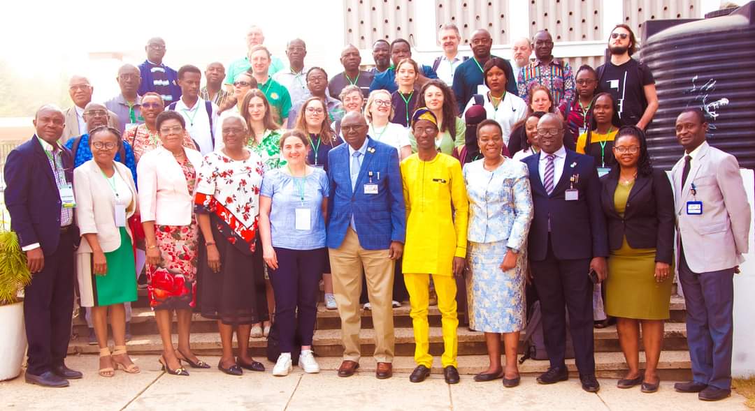 BayFOR_UEB's tweet photo. The yearly General Assembly of #INCiTiS-FOOD takes place from 5th to 9th Feb in Nigeria with a fantastic start to the week at the opening ceremony of the Living Lab Training Centre at the #University of Ibadan
#IFGA2024 @INCiTiSFOOD https://t.co/WjGVWiujLE