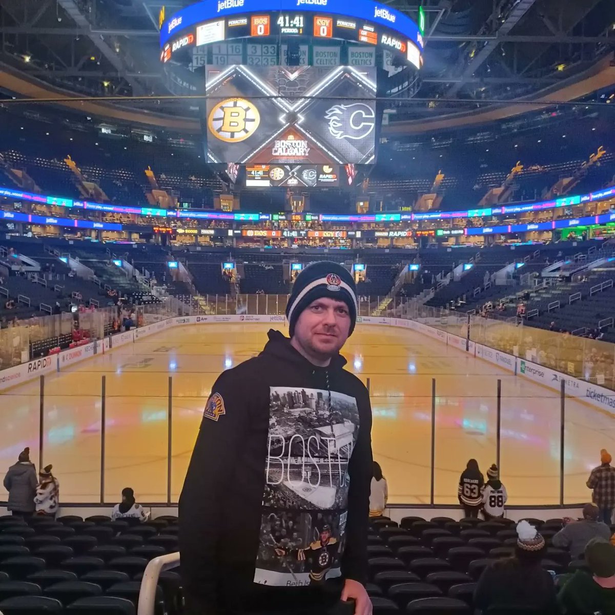 Our guy Adam took a trip to Boston and was lucky enough to run into Brad as well as catch a practice and yesterday's Calgary <a href="/Boston/">The Walking City!</a> game. 

Thank you for the pics brother and thank you for taking our city series with you. 

#BostonBruins #HockeyArtCo