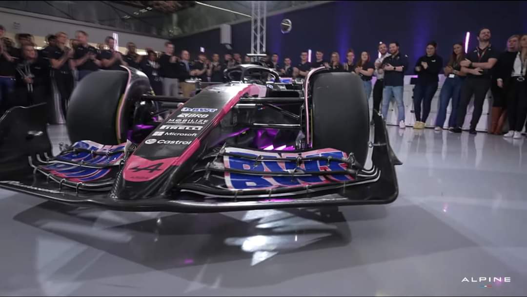 willrod991's tweet photo. Até quando a F1 vai ficar com essa regra de limitação de peso? E se preparem, para mais carros sendo revelados só na fibra de carbono.
Esse é o A524, carro da Alpine para a temporada 2024 da #F1
#AlpineF1 #AlpineA524 https://t.co/jNo8qFBM0s