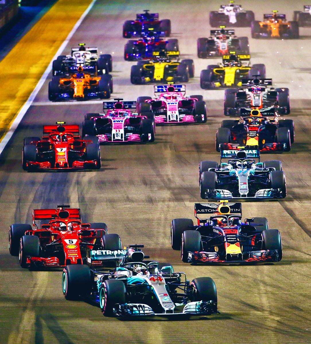 Look at those liveries. Take me back 🥲