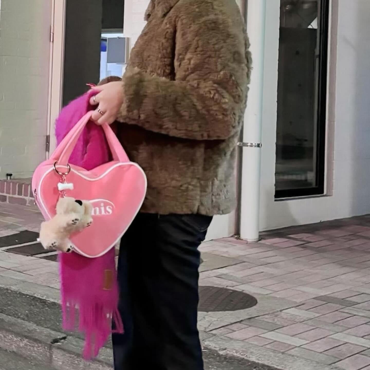 EMIS HEART TOTE BAG（VELOUR HEART TOTE BAG-BEIGE - EMIS）