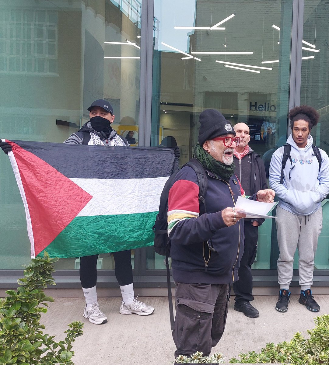 We #StandWithGaza at London Met Uni 

@davidjrosenberg @PSCupdates @STWuk @CNDuk @ucu @UCU_LondonMet