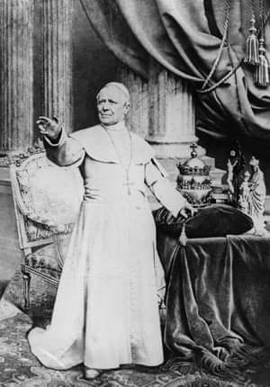 MenteCorpore34's tweet photo. #suffrageuniversel = #mensongeuniversel
#PieIX #7Février #hommage universel #amdg https://t.co/wtTd7XDgng