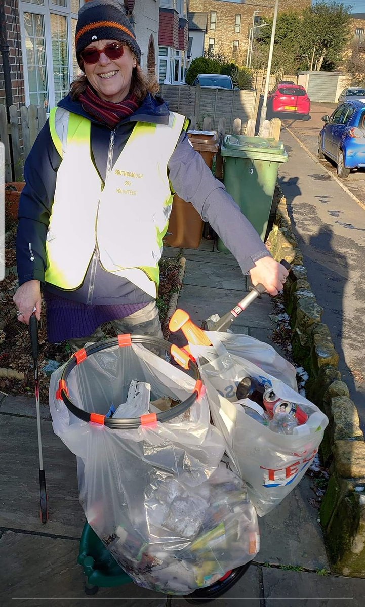 Bag count for January 2024 was a staggering 223 sacks plus piles of rubbish. It's getting worse!!! @KeepBritainTidy @SouthboroughTC @TWellsCouncil @TWBC_ChiefExec #southborough #litterheroes #tunbridgewells #highbrooms #sherwood #streetclean #streetscene #lovewherewelive