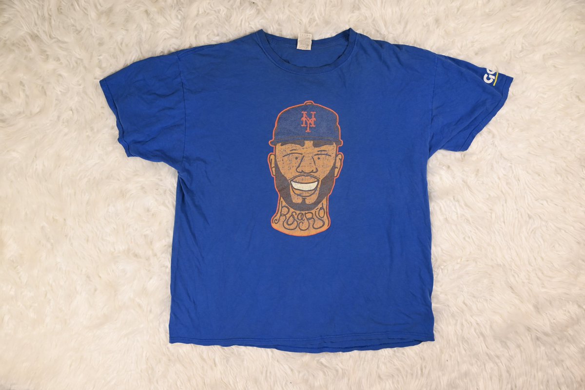 brantage97862's tweet image. Step back in time with our Vintage Men's Shirts. Discover classic styles and timeless designs that never go out of fashion. 
Check: brantage.ae
.
.

#brantage #VintageFashion #MensShirts #TimelessStyle #preloved #prelovedfashion #PTI_NoMore_inKPK #ZartajGul