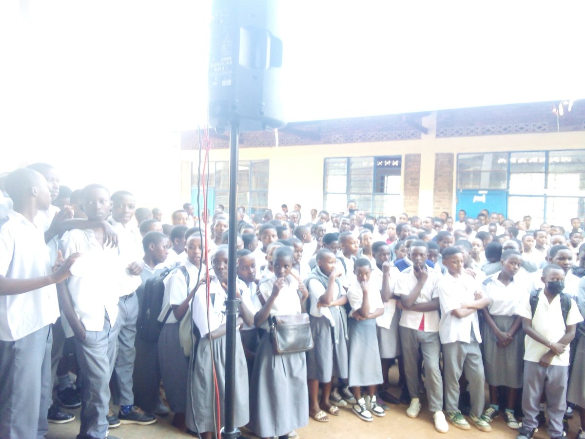 YegoKabuga's tweet photo. Turi GS Agataramo @gatsatasector : Turimo utanga ibiganiro ku buzima bw'imyororokere, Ubuzima bwo mu mutwe kurubyiruko rw'abanyeshuri bagera ku 1000.
@RwandaYouthArts @Gasabo_District @GasaboYouth https://t.co/SoM0FIrnZg