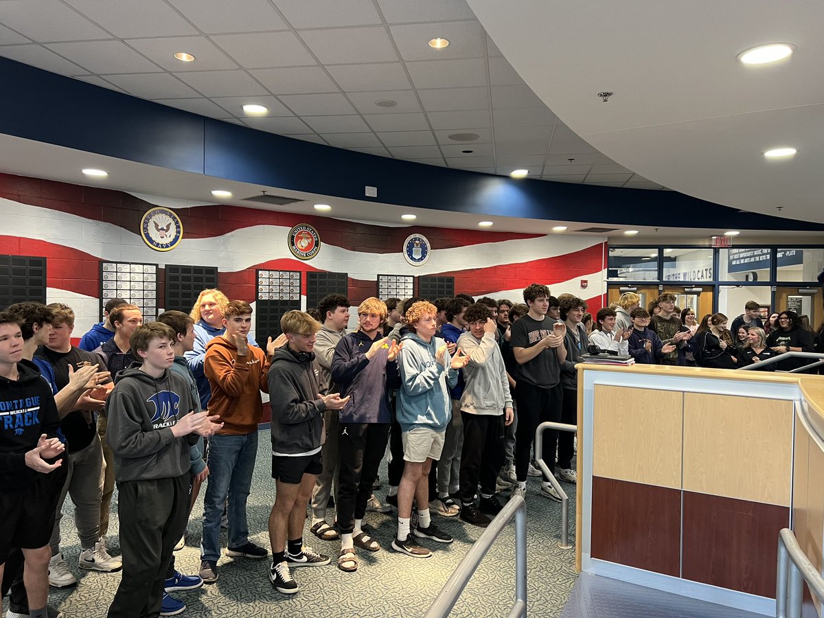 Just-A-Gue-Fan 💙🏈🏐⚽️🏌️‍♂️ tweet media