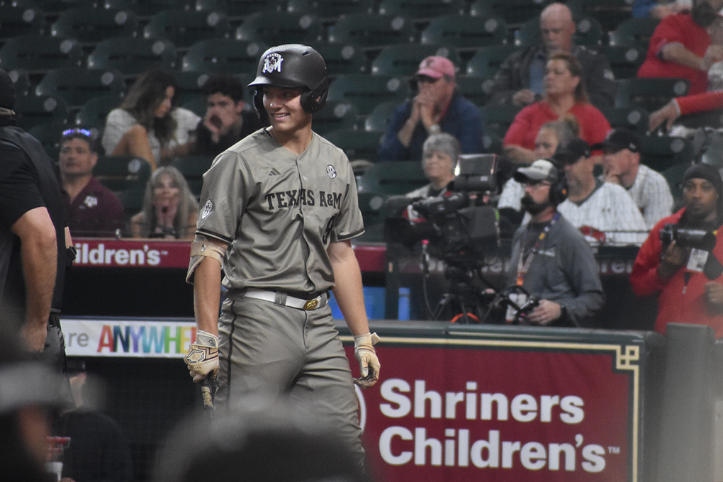 9 #daysToAggieBaseball
16th inning. 12:20AM. @jackmoss22's soul-stealing grin right before he drove in the go-ahead run.