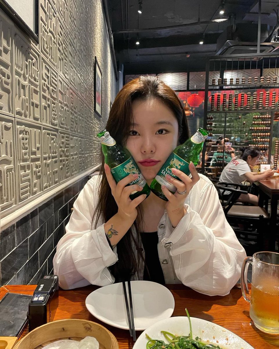 wheinaa's tweet photo. 짠하자 ~ https://t.co/S3v1hag88L