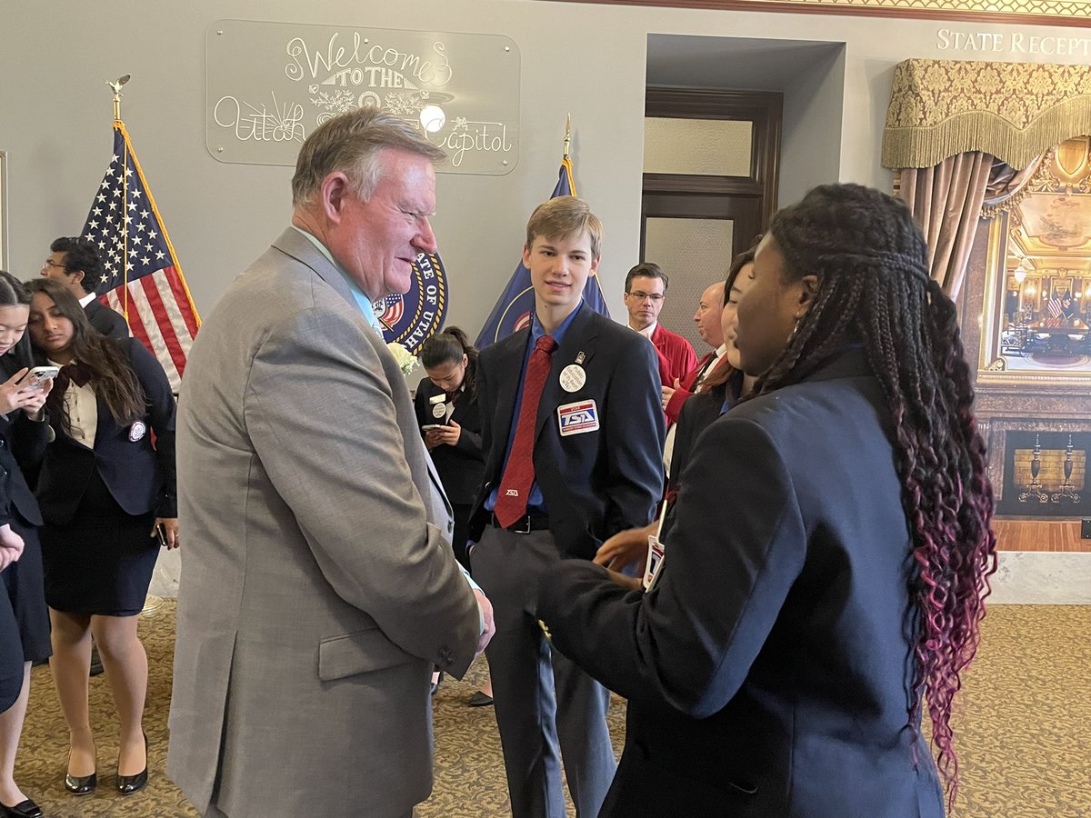 UtahTSA's tweet photo. Happy CTE Month! Our State Officers had a great time at CTE Day On The Hill. Getting to speak with our representatives on behalf of our chapters was a great experience! https://t.co/t3t5NlqQLH
