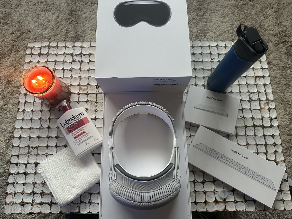 I got mine in today, I’m ready to blast off into the future! <a href="/gordonkeith/">gordon keith</a>