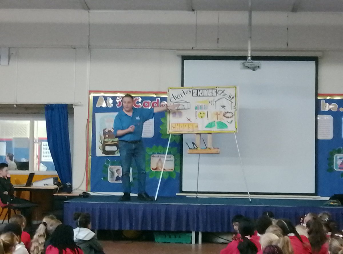@stcadocscardiff (@stcadocscardiff) on Twitter photo Thank you to Mr Welch <a href="/OacKev/">OAC Kev ✝️</a> from Bridge Builders for coming in to us to talk about two kings.
We found out about both men carrying out charitable works and caring for the needy, but when Jesus was crowned, it was a crown of thorns....this was different to Charles coronation. Thank you to Mr Welch <a href="/OacKev/">OAC Kev ✝️</a> from Bridge Builders for coming in to us to talk about two kings.
We found out about both men carrying out charitable works and caring for the needy, but when Jesus was crowned, it was a crown of thorns....this was different to Charles coronation.