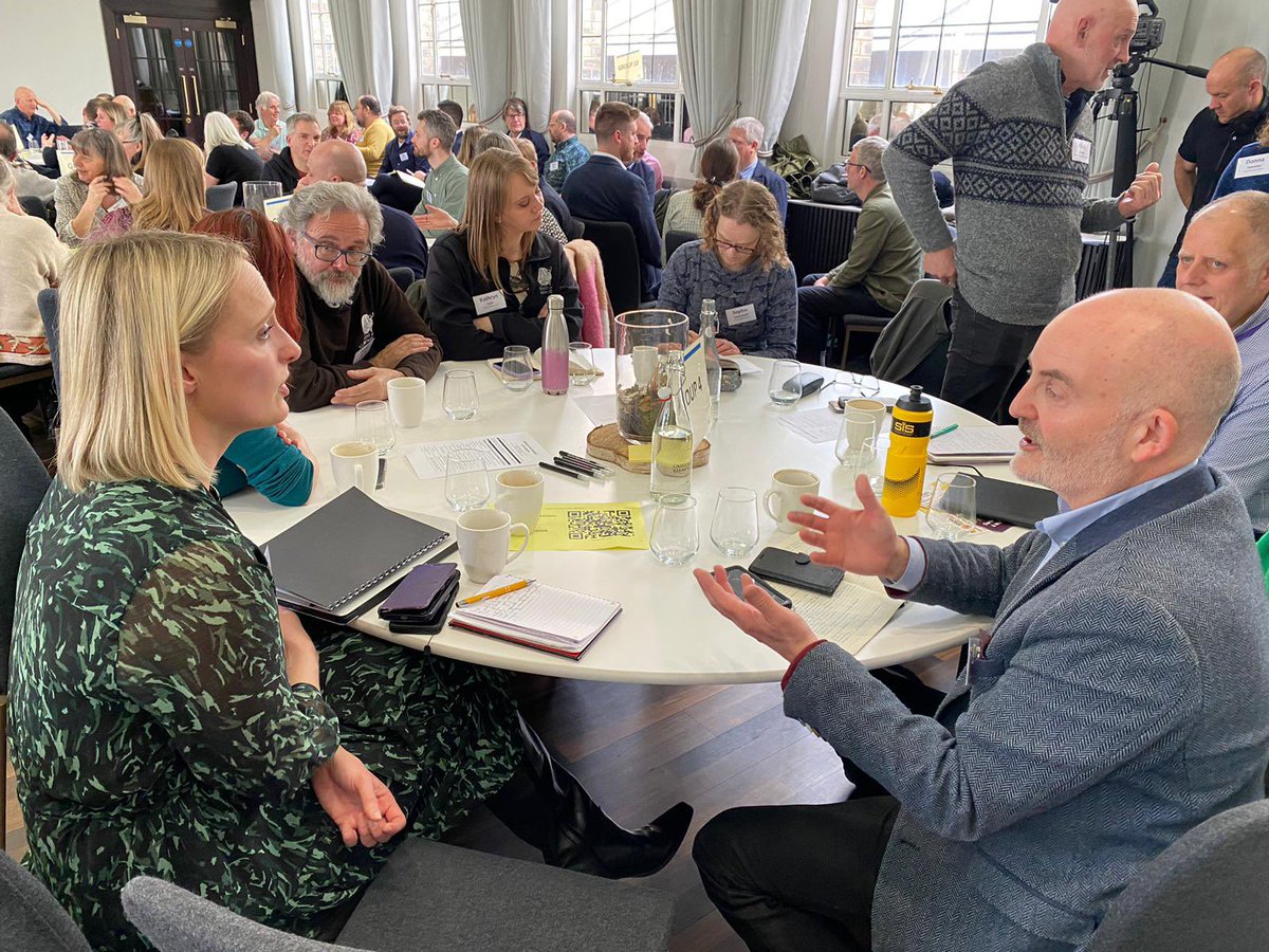 NatForestCo's tweet photo. We were pleased to be joined by key partners and organisations today to discuss the #MidlandsForestNetwork, with lots of great discussion around opportunities, challenges and ambitions. ๐ณ @midsengine @WoodlandTrust @HeritageFundUK @DefraGovUK https://t.co/Vexpcjf4JK
