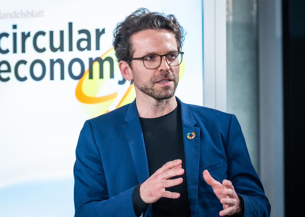 Christian Schiller tweet media