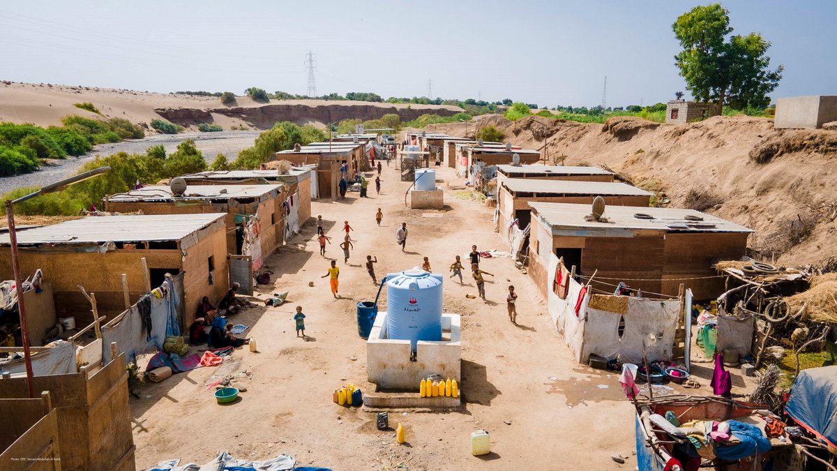 OCHAYemen's tweet photo. The #Yemen 2024 Response Plan calls for collaboration between humanitarian & development actors.
🔸 2.7B is required for lifesaving aid to 11.2 million #Yemenis.
🔸 1.3B is needed to support millions for sustainable development.
#HumDevNexus
#YHRP2024 ➡️ https://t.co/I4qc0zKqII https://t.co/xpRAiH3ZCf