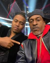 Capacityvideos's tweet photo. Black History 4 The Record #37. #Rakim #hiphopculture #microphonefiend #EricB The man that changed the whole style and meaning of Rapping and Spitting on the mic 🎤 bringing a whole new cadence to the culture. Your favorite rappers favorite rapper! https://t.co/1qHezibClN