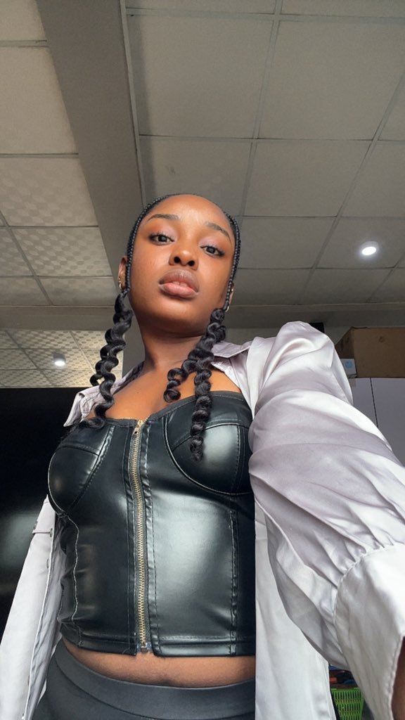 Julieth Adaugo tweet media