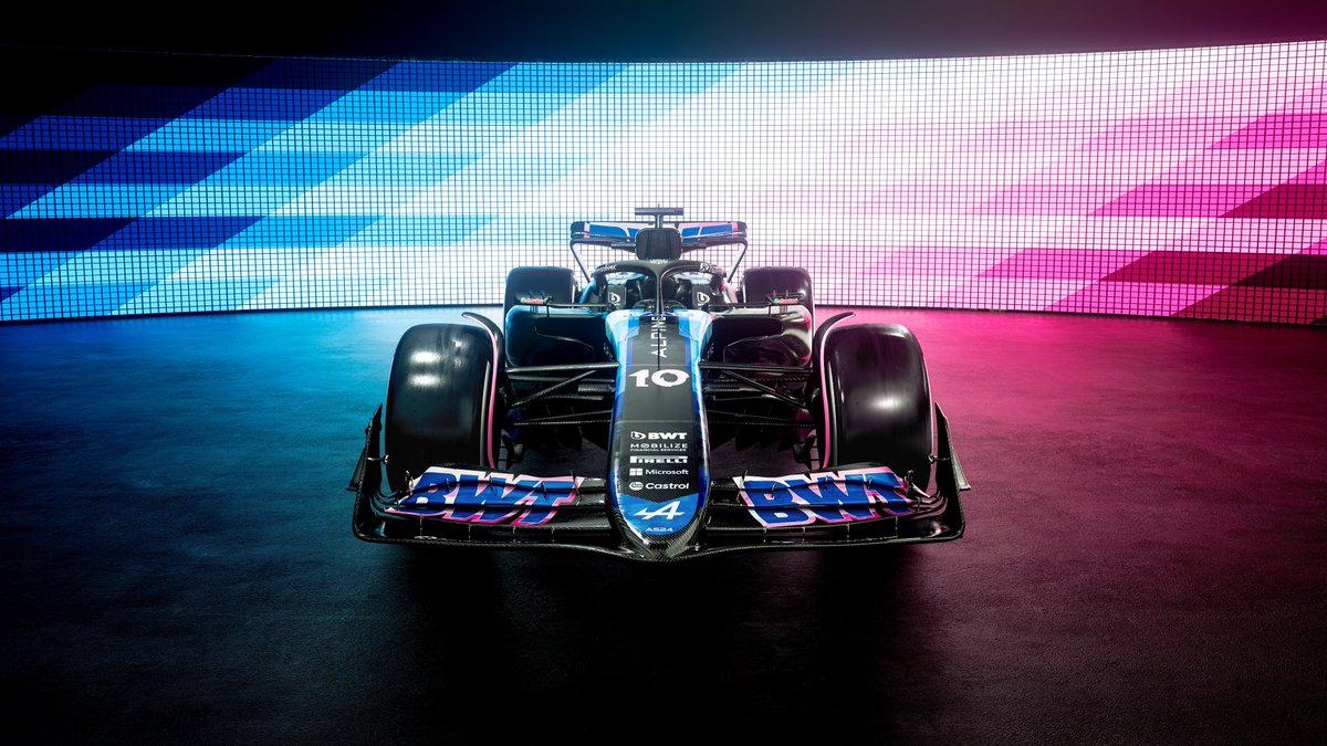 lizandelrio's tweet photo. Esta es la nueva livery de Alpine, y no la veo fea, pero ya cansa ver tanta fibra de carbono. Quizás es algo que se debería regular. https://t.co/ldf5ZOeV2p