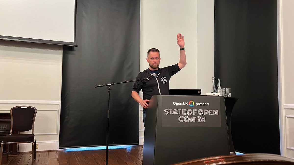openuk_uk's tweet image. 🔒 Don&apos;t miss @BrianVerm&apos;s session at #StateofOpenCon24! 🛡️ Explore the crucial topic of mitigating security risks associated with third-party dependencies in software. From real-world examples to actionable strategies, learn how to safeguard your application and user data…