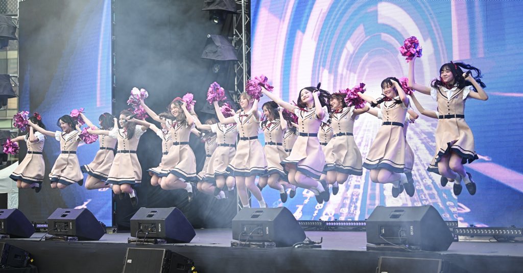 Phurich_k's tweet photo. #2getherFirstRabbit
2ปีที่แล้ว ตราตึงใจจนถึงทุกวันนี้ 🤟🏻
#EarnBNK48
#YoghurtBNK48
#BNK48
#BNK483rdGeneration
#FirstRa3bitTH https://t.co/8rhAXaR1ro