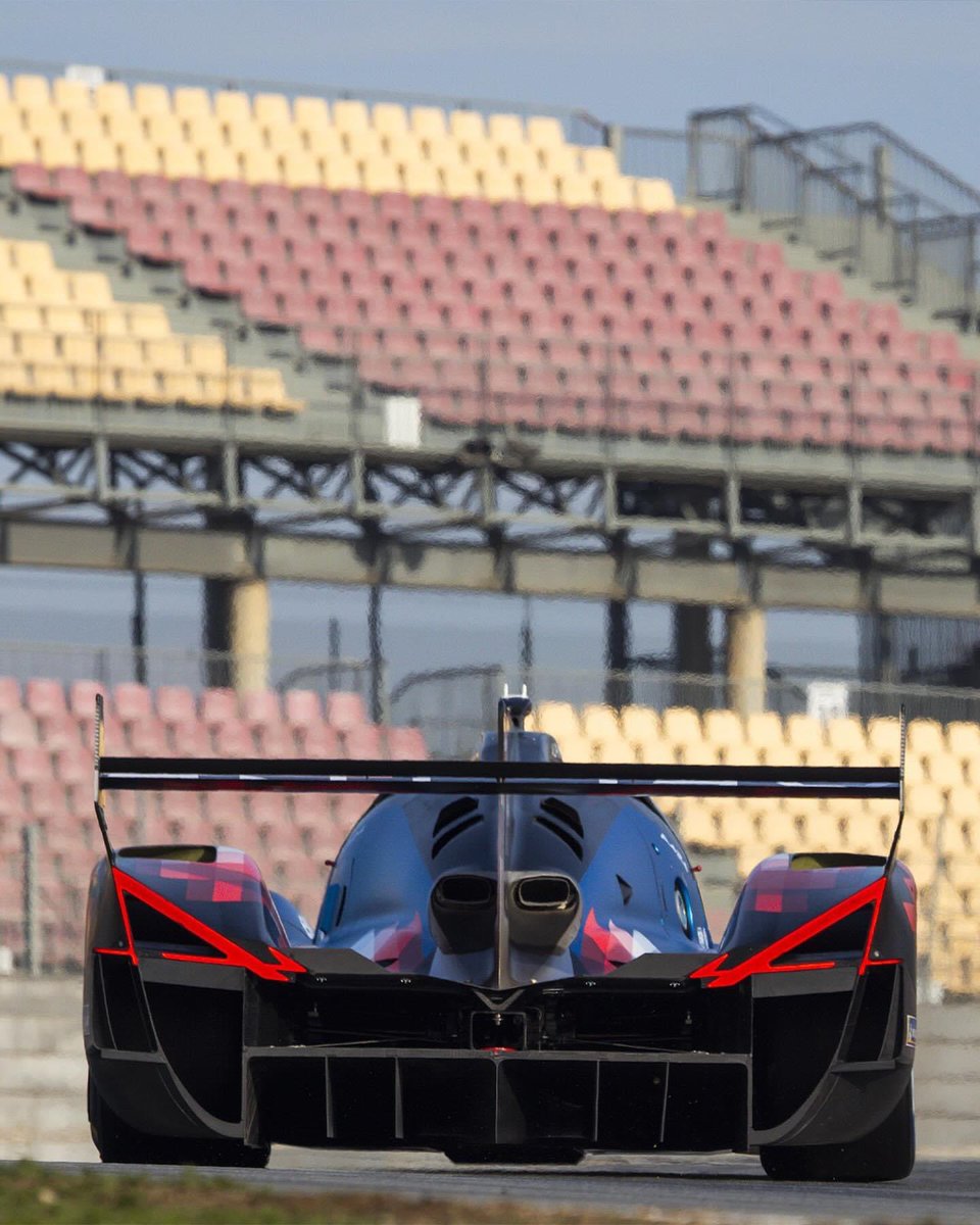 Mark_Whitelegge's tweet photo. Probably the best rear end, in the world. (If you read that in Clarkson’s voice, I salute you🫡) https://t.co/9FsEUyO9L5