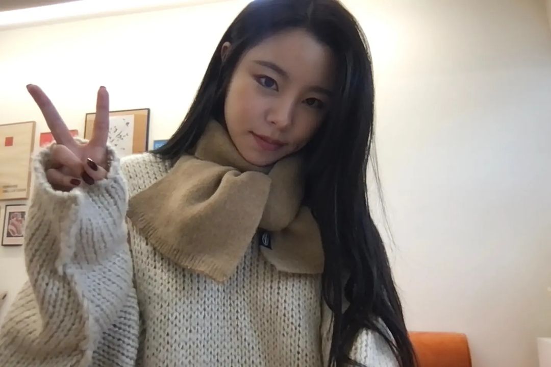 wheinaa's tweet photo. 월화수목도리... https://t.co/Bok7gi6waP