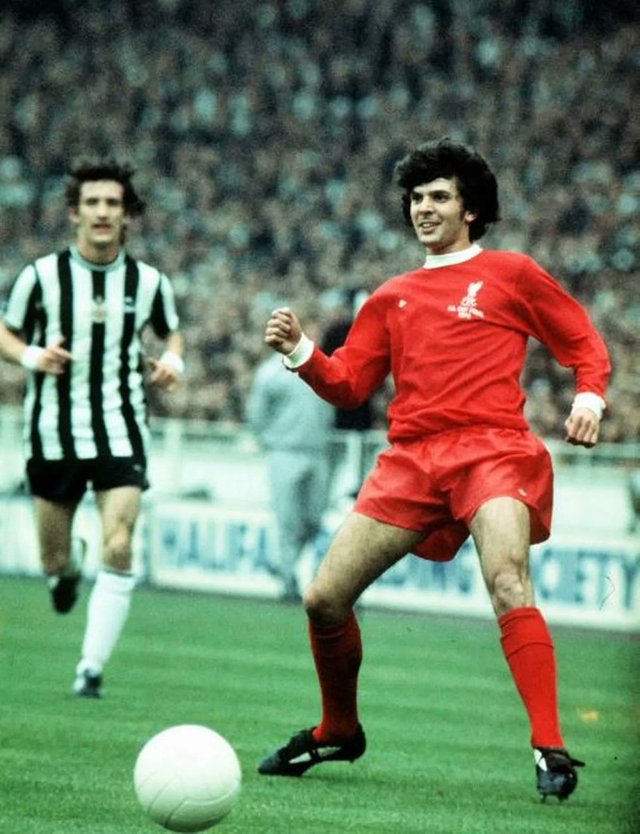 robertmdaws's tweet photo. PETER CORMACK #LFC
#PeterCormack scored 26 goals in 178 games for the Reds, winning the league in 1973 and 1976, as well as UEFA Cup in 1973 and FA Cup in 1974.