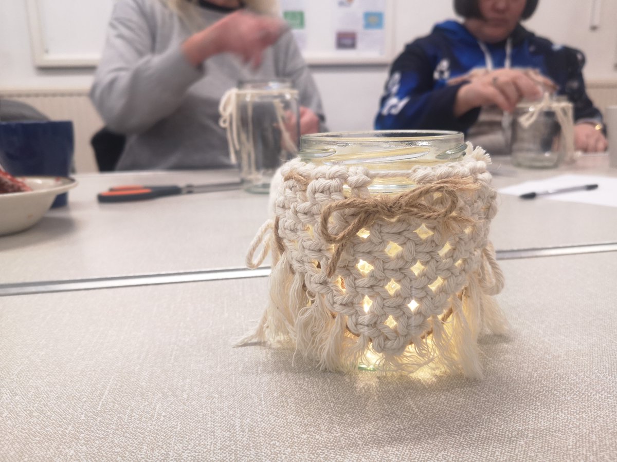 GreenerGranton's tweet photo. We are extremely grateful to @EdinburghCC , @northedinarts  and @OneCitytrust for supporting @GreenerGranton  in organising an evening of Valentine Crafting🙏🙏🙏Thanks to Creative Chest grant, we were able to deliver an amazing macrame workshop, where people learn a new skill💚 https://t.co/3f9XbIlwuo
