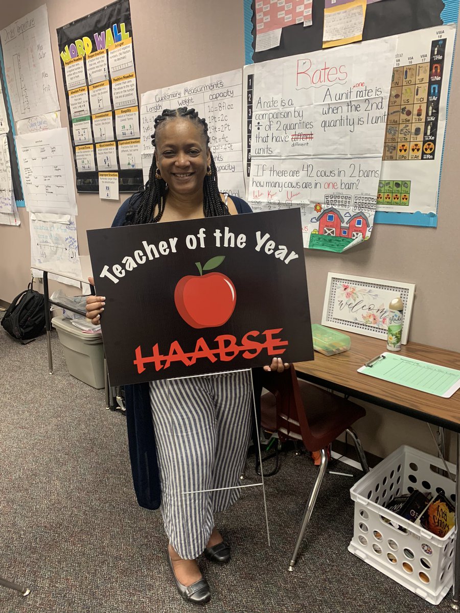 OwensInt's tweet photo. It’s here! It’s here!  Our HAABSE Teacher of the year sign! Congratulations again Ms. Murphy we can’t wait to celebrate you tomorrow at the TARC awards @HAABSE3 @OwensInt @AliefISD https://t.co/FGYSN5aXZf