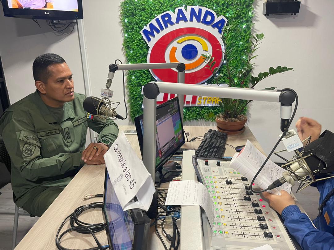 GNBEsgRamoVerde's tweet photo. Se llevó a cabo el encuentro en el marco del proceso de captación de nuevos aspirantes  a Guardias Nacionales que se realiza en la Esguarnac hasta el próximo domingo. Te esperamos.. https://t.co/kaYH0cdllu