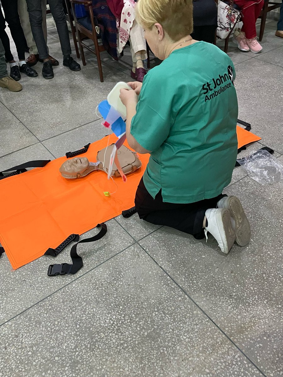 SJACRadyr's tweet photo. #DrGreg your donation fully utilised in Pakistan #CPR #AED #SJACRadyr #Kratos_medical https://t.co/I40hJxRy3c