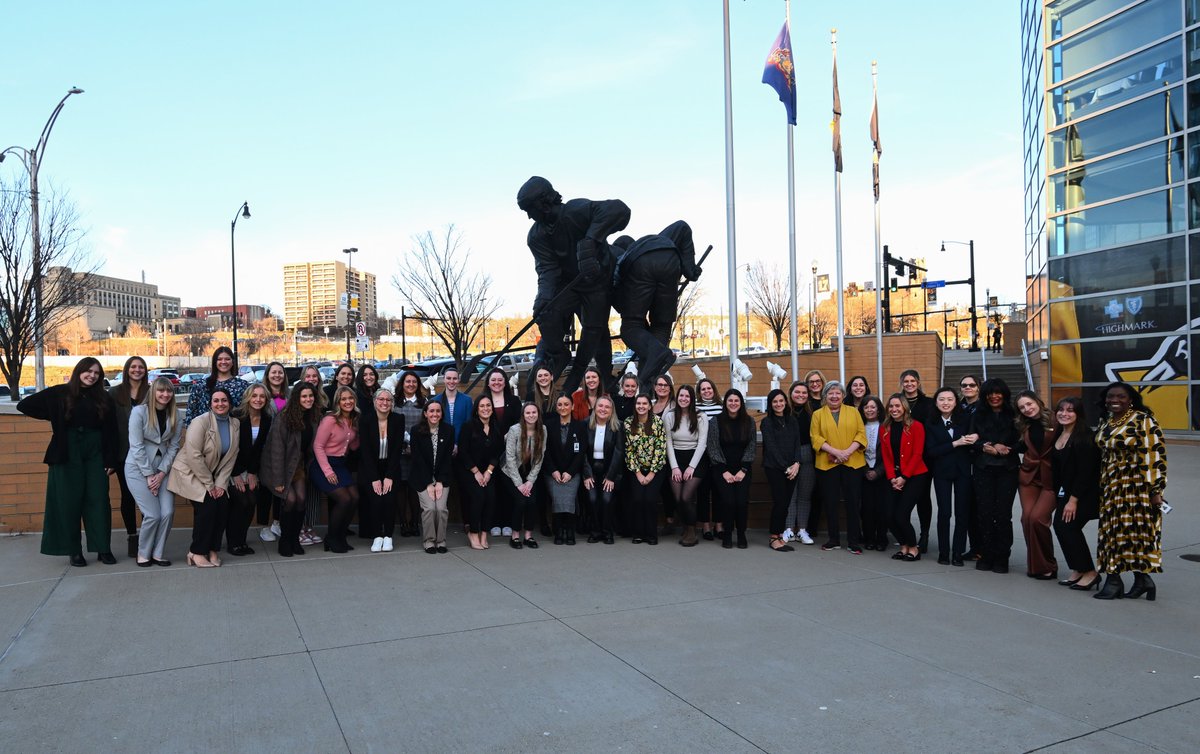 Breaking barriers and leaving a legacy 💪

Today we celebrate the strength of the women who make our team shine.

Here's to the unstoppable force of women in our front office. Happy National Girls and Women in Sports Day! #NGWSD