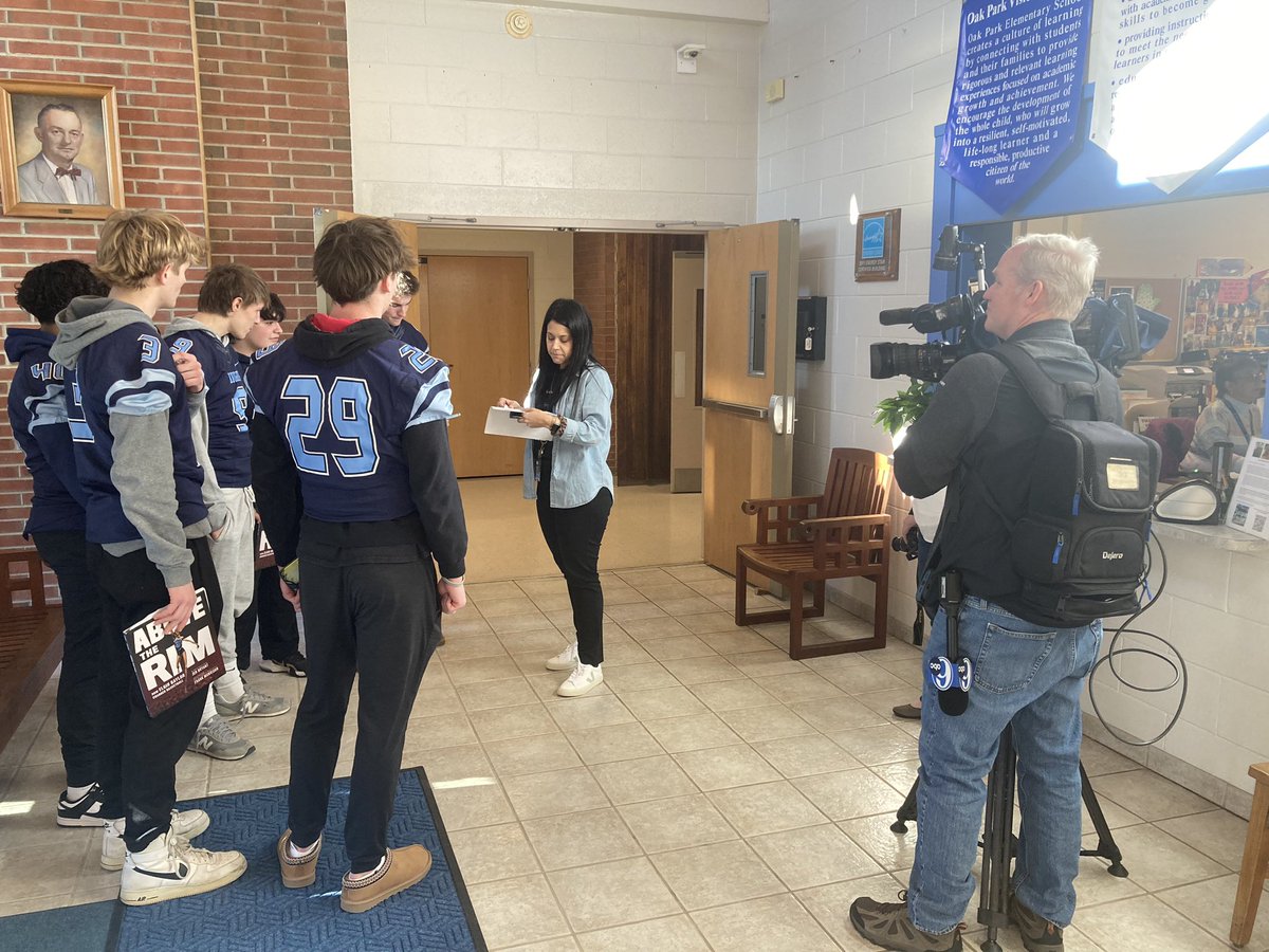 North Penn High School football players at here to read to our <a href="/OakPark_NPSD/">Oak Park Elementary School</a> Sharks!  Shout out to <a href="/6abc/">Action News on 6abc</a> who are joining us today for the excitement! #OPsharks <a href="/NPennHS/">North Penn High School</a>